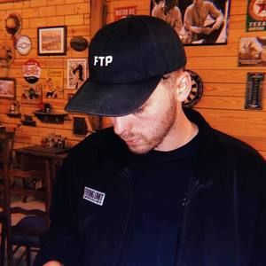 Meet your Posher, Phillip